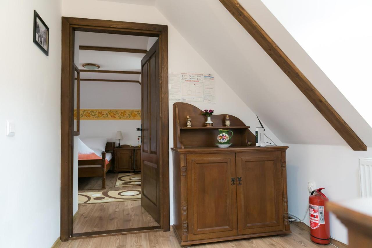 Casa Richter- Check-In Independent Hotel Sighişoara Eksteriør billede