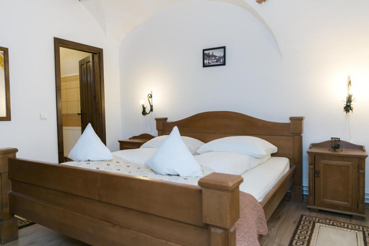 Casa Richter- Check-In Independent Hotel Sighişoara Eksteriør billede