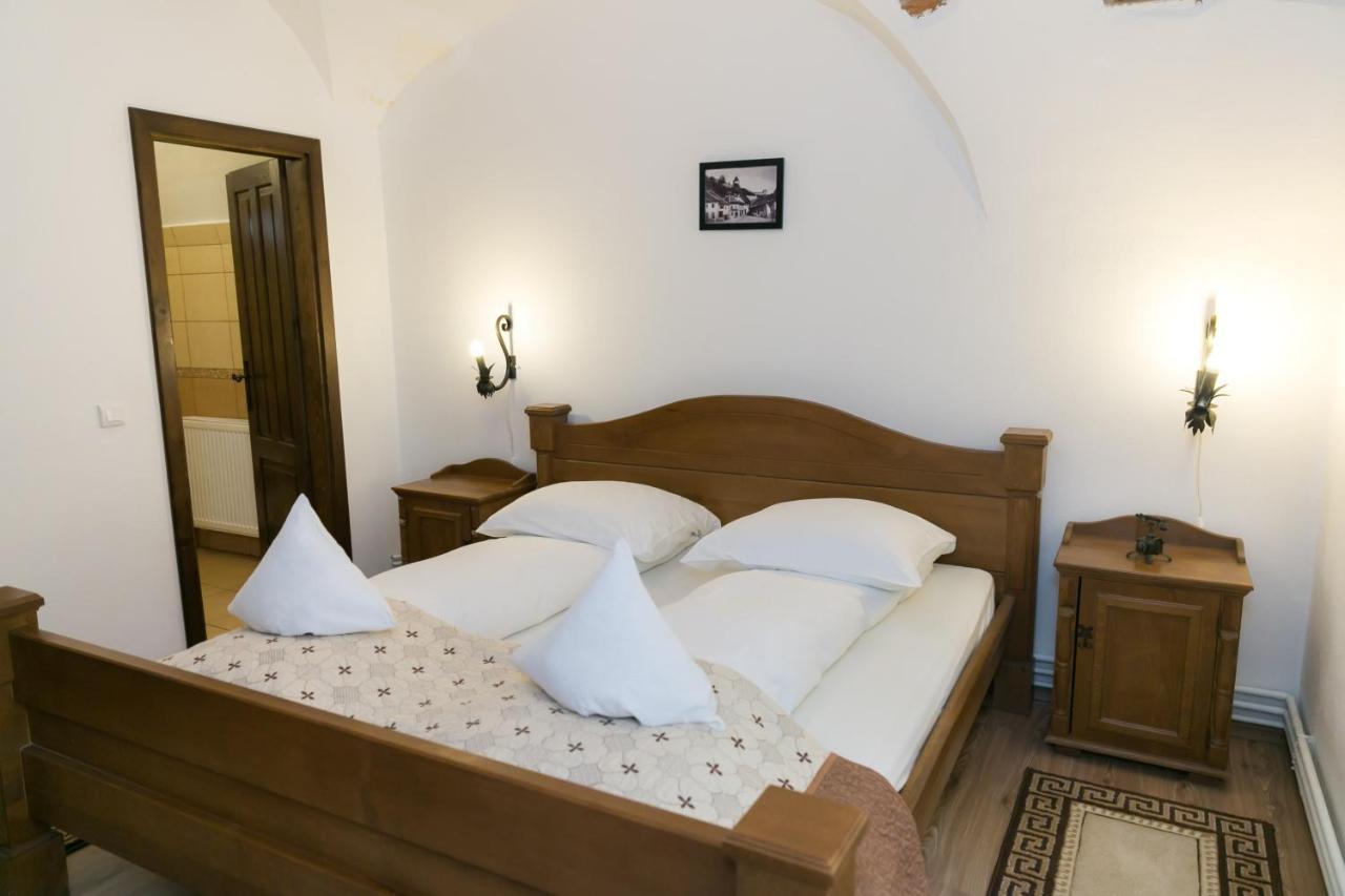 Casa Richter- Check-In Independent Hotel Sighişoara Eksteriør billede